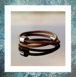 armband-om-as-in-te-doen-voor-asbewaring-asarmband-cognac-rond-leer