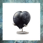 as-in-glazen-hart-asverwerking-in-glas-hart-met-glasreliek-eeuwige-roos-zwart-engelenvleugels-2