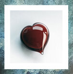 as-in-glas-asverwerking in glazen-hartje-rood-glasrelieken-eeuwige-roos-rood