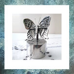 gedenkobjecten-sierurntje-vlinder-mini-urn-keepsake-klein