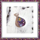 assieraden-sieraad-met-as-asjuweel-ashanger-resin-multibloemen-M