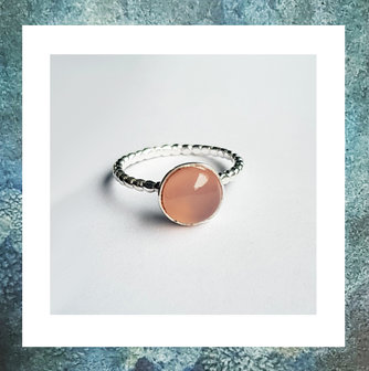assieraad-asring-as-in-ringetje-juweeltje-asbestemming-zilver-ring-rozenkwarts