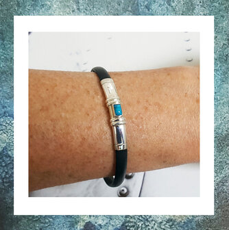 armband-om-as-in-te-doen-voor-asbewaring-asarmband-rubber-caoutchouc