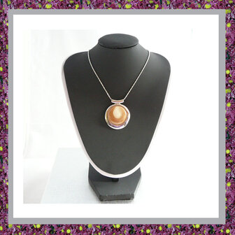 assieraden-haar-hanger-haarlok-in-sieraden-juwelen-juweeltje-gedenksieraden-haarlokhanger-rvs-rond