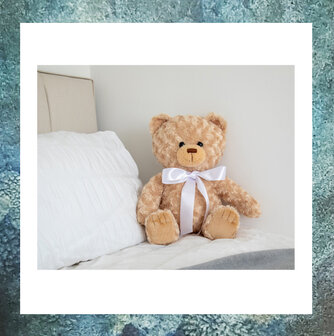 herinnering-kind-baby-beer-urn-teddybeer-knuffelbeer-knuffelurn
