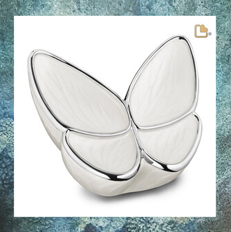 vlinder-messing-email-keepsake-mini-urn-zelf-te-vullen-wit-parelmoer