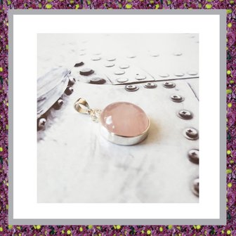 assieraden,assieraad ketting,ashanger,gedenksieraden,asjuweel,zilver,gedenksieraad,asverwerking in sieraad,rouwsieraden,uitvaar