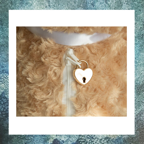 herinnering-kind-baby-beer-urn-teddybeer-knuffelbeer-knuffelurn