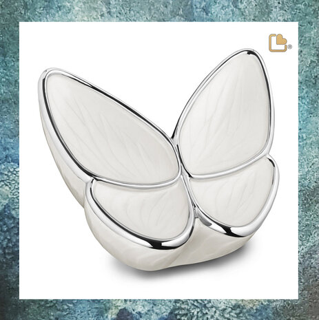 vlinder-messing-email-keepsake-mini-urn-zelf-te-vullen-wit-parelmoer