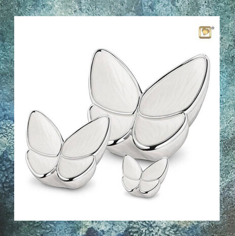 vlinder-messing-email-keepsake-mini-urn-zelf-te-vullen-wit-parelmoer