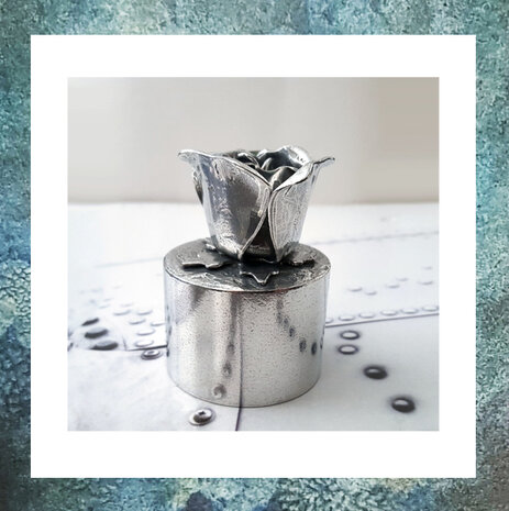 gedenkobjecten-kleine-urn-sierurn-mini-urn-keepsake-tin-roos