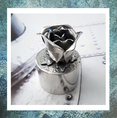 gedenkobjecten-kleine-urn-sierurn-mini-urn-keepsake-tin-roos